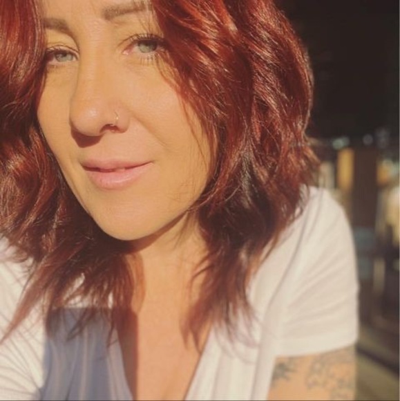 Meet your Posher, Laura - Picture 1 of 1